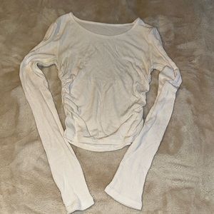 Alo Yoga Long Sleeve Crop Top